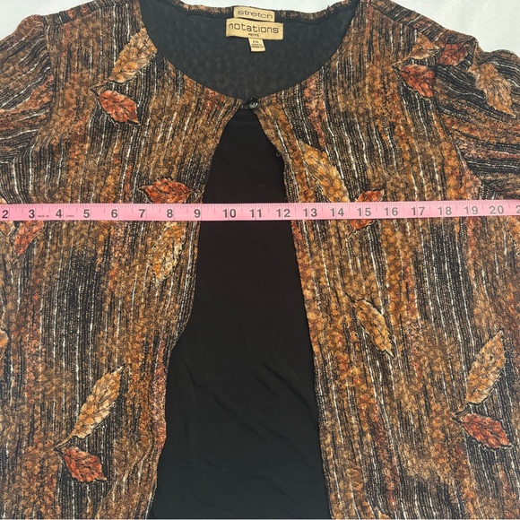 Notations Brown Leaf Pattern Cardigan - Picture 4 of 5